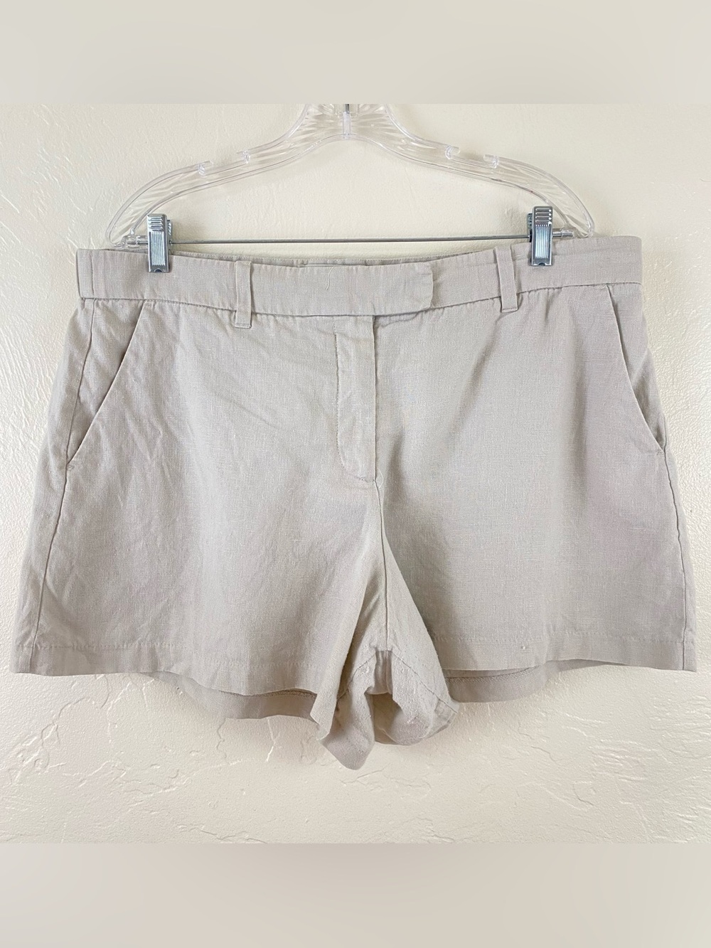 Abercrombie & Fitch Size 33 Ivory Linen High Waist Clasp Closure Shorts